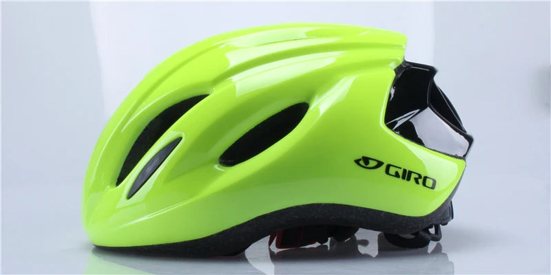 Capacete Giro StreetGuard ABS